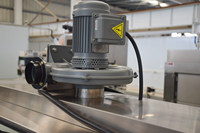 Machine de rétraction de manchons d'étiquettes à vapeur économique en acier inoxydable, puissance 24 kW, générateur de vapeur intégré, garantie 1 an