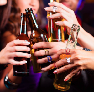 Décapsuleur multifonctionnel portable style bijou porte-clés pour le quotidien et les cadeaux - Product Image 5