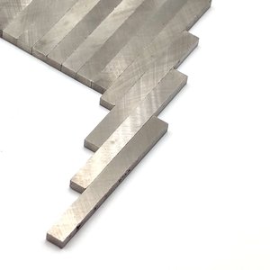 Micros de guitare magnétiques Alnico5 à taille personnalisée, à sonorité lisse, à prix abordable - Product Image 1