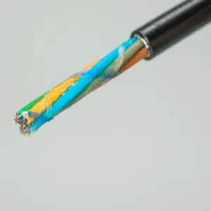 Cable de fibra óptica de entierro directo blindado doble Gyta53 Cable subterráneo de protección más fuerte