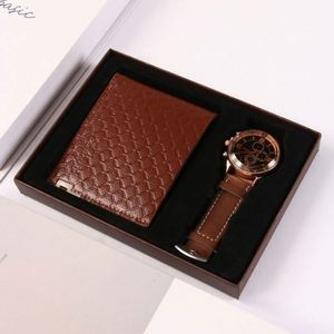 Exquisito Set de Regalo para Hombre: Cartera y Reloj, Regalo para el Día del Padre, San Valentín o para Compañeros de Negocios, para Eventos Especiales - Product Image 5