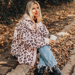 Vêtement vintage en <span class=keywords><strong>velours</strong></span> côtelé à imprimé vache occidental en gros, <span class=keywords><strong>veste</strong></span> shacket pour femmes - Product Image 2