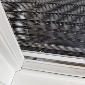 Persiana de Madera <span class=keywords><strong>con</strong></span> Mosquitera y Celosía de Panal, Doble Bloqueo de Luz, Antimosquitos - Product Image 6