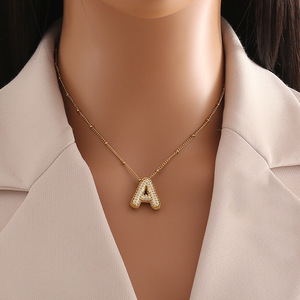 Collier ajustable avec pendentif lettre anglaise (26 lettres) tendance et très vendu pour hommes et femmes, bijou de luxe exquis - Product Image 5