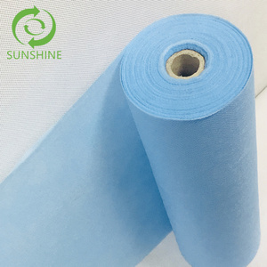 Vente en gros usine – Rouleau de draps jetables en PP non tissé pour usage médical, 100 % polypropylène spunbond non tissé - Product Image 1