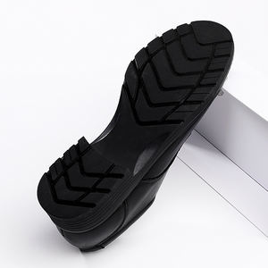 Chaussures de travail pour hommes, de sécurité pour agents, isolées 6KV, en cuir de vachette grainé pour extérieur, personnalisables en usine - Product Image 3