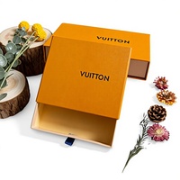 Boîte à tiroir rectangulaire haut de gamme en carton pour emballage cadeau de grandes marques, idéale pour vêtements, foulards, montres et lunettes