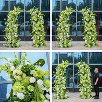 Arche florale artificielle personnalisée verte et blanche avec amarante suspendue pour mariage, décoration de fond d'arche de portail