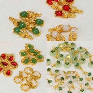 Pendentif breloque en calcédoine style chinois, motif lotus, gourde et graine, accessoire de bijouterie DIY, serti clos, unisexe, pour usage quotidien - Product Image 1