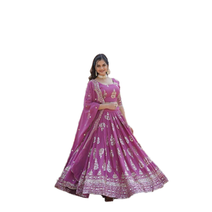 Diseñador Rosa Lenhanga Choli Conjunto de Mujer - Product Image 1