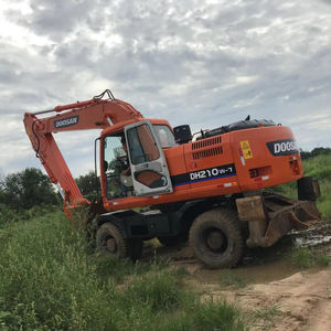 État de marche Utilisé 21ton Pelle Sur Pneus Doosan DH 210W -7 Pour Vente - Product Image 1
