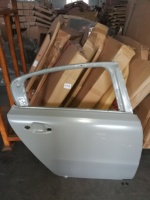 قطع غيار هيكل السيارة عالية الجودة لسيارة بيجو 508 2010- أبواب غطاء المحرك وغطاء صندوق السيارة