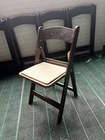 Chaise pliante rembourrée en résine Wimbledon pour hôtels et événements extérieurs, idéale pour les mariages (vente en gros)