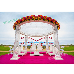 Mandap de mariage en cristal pour extérieur, décorations de mariage en cristal, Mandaps pour mariages en Australie - Product Image 1