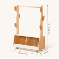 Porte-vêtements et organisateur de costumes pour enfants en forme d'arbre avec rangement pour déguisements pour chambre d'enfant, salon, salle de jeux