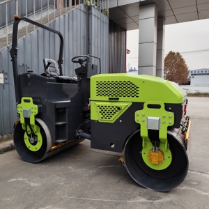 Haute qualité 4T Mini <span class=keywords><strong>rouleau</strong></span> de route 4000kg Construction compacteur de sol vibrant Double tambour haut compactage moteur pompe moteur - Product Image 6