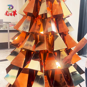 <span class=keywords><strong>Sapin</strong></span> <span class=keywords><strong>de</strong></span> Noël géant en métal doré personnalisé - <span class=keywords><strong>D</strong></span>écoration <span class=keywords><strong>de</strong></span> centre commercial pour événements intérieurs et affichage dans les halls <span class=keywords><strong>d</strong></span>'hôtels - Product Image 4
