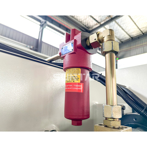 Máquina Prensa CNC de 50t*1300 de Proveedores Chinos, Equipo de Plegado de Chapa Metálica de Alta Tecnología - Product Image 3