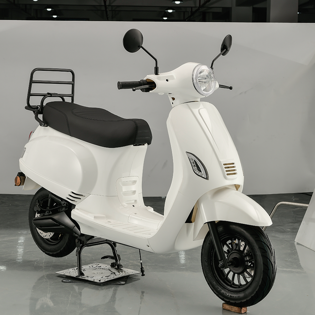 Lvhu Vehicle L1e EEC 1500W 60V 23.4AH Removable Battery Aluminum Alloy Brushless Motor Waterproof Sensor Electric Motorcycle