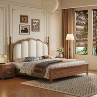 Nouveau lit queen-size en bois massif de style chinois vintage avec structure à tenons et mortaises, tête de lit rembourrée, lit plateforme pour chambre à coucher