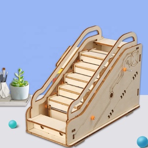 Ahşap Yürüyen Merdiven Bilim Küçük Oyuncak Konveyör Bant Teknolojisi Asansör DIY El Deney Malzemeleri 5-7 Yaş Arası Unisex - Product Image 1