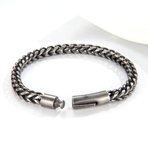 Bracelet en acier titane noir rétro de haute qualité avec fermoir à boucle magnétique pour hommes Chaîne de 6 mm d'épaisseur - Product Image 5