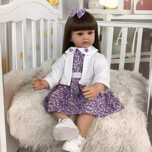 Poupées Reborn <span class=keywords><strong>de</strong></span> 60 cm avec corps en tissu et membres en vinyle <span class=keywords><strong>de</strong></span> silicone, poupées Reborn en silicone <span class=keywords><strong>de</strong></span> 24 pouces pour les filles, jouets - Product Image 4