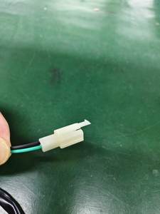 Interrupteur universel de guidon de <span class=keywords><strong>moto</strong></span> KOSTA, bouton marche/arrêt, DC12V/10A, fil à deux conducteurs isolé en PVC, noir, garantie de 2 ans - Product Image 3