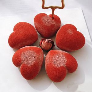 Molde de Silicona con 8 Cavidades en Forma de Corazón para Hornear Chocolate, Jabón, Pudín, Gelatina, Dulces, Galletas, Helados y Pasteles - Product Image 5