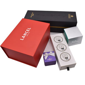 Cajas Hexagonales Pequeñas de Cartón Reciclable al por Mayor, con Diseño de Rayas de Dibujos Animados, Doradas, para Empacar <span class=keywords><strong>Chocolate</strong></span> - Product Image 4