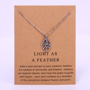 Acier inoxydable Plume Ours Hamsa Main Fatima Trèfle Chanceux Palmier Montagne <span class=keywords><strong>Carte</strong></span> Du Monde Voyage Touristique Pendentif Chaîne Collier - Product Image 4