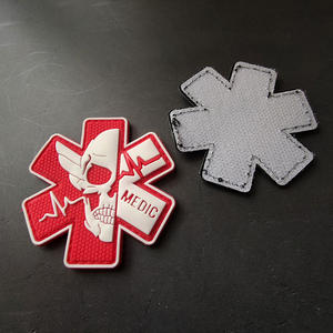 Parche de PVC 3D de goma con diseño de calavera médica, hexagonal, táctico, luminoso, con gancho - Product Image 5