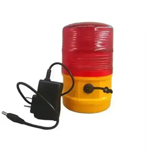 Barrera de Tráfico Magnética Fija con Luz de Advertencia LED Estroboscópica - Product Image 1