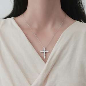 Collier en argent sterling S925 avec moissanite, style croix, design classique et simple, pour un usage quotidien, les voyages, la photographie, les cadeaux - Product Image 5