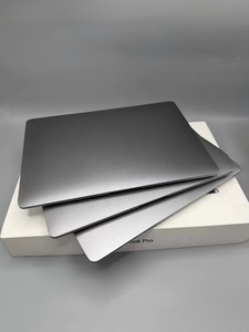 Portátil McBook 2019 Air de 13.3 Pulgadas, Intel Core i5 de 8.ª Generación, 8GB de RAM, 256GB SSD, Pantalla Retina, Ligero y Portátil - Product Image 3