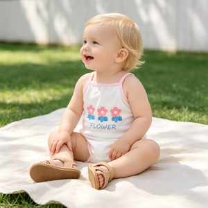 Barboteuse bébé d'été en modal fin avec bretelles, vêtement une pièce pour enfants, débardeur, tenue d'intérieur - Product Image 2
