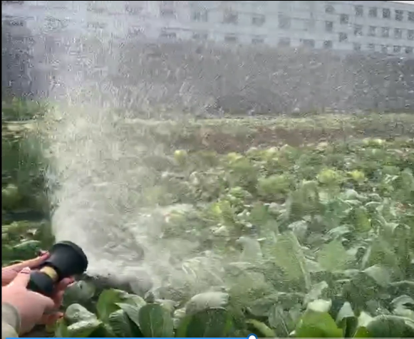Powerful garden hose Jet Stream nozzle