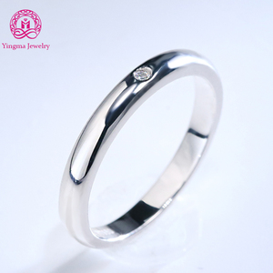 Модное ювелирное изделие из муассанита 925 стерлингового серебра с платиновым покрытием 2,2 мм круглой формы муассанит обручальное кольцо - Product Image 1