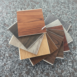 Fábrica de Vietnam, tablón de PVC de vinilo SPC de alto brillo de lujo, resistente al agua, aspecto de madera, ignífugo, respetuoso con el medio ambiente, garantía de 5 años, cubierta de clic - Product Image 1