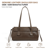 Sac à bandoulière en cuir véritable pour femmes avec fermeture à rabat et cordon de serrage latéral pour un style au quotidien
