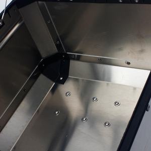 Coffre à <span class=keywords><strong>bagages</strong></span> <span class=keywords><strong>de</strong></span> moto argent, boîtier <span class=keywords><strong>de</strong></span> rangement arrière en aluminium pour moto - Product Image 3