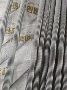 Tiges filetées métriques DIN M6 M8 M10 M12 M14 <span class=keywords><strong>M20</strong></span> en acier avec finition zinc noir – Catégorie de produit : Tiges filetées NCP pour la construction - Product Image 5