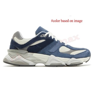 Baskets Chunky NB9060 Little Elephant Hoof à Semelle Épaisse en Cuir Véritable avec Fermeture à Boucle Rotative et Rehaussement Intégré - Product Image 3