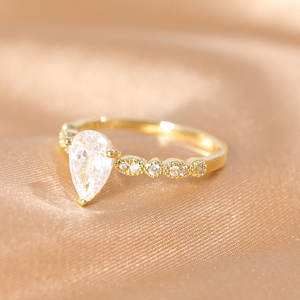 そうめん1.5CT女性銅リングティアドロップエンゲージメントリングマーキス梨型キュービックジルコニアプロミスリングサイズ4-12 - Product Image 2