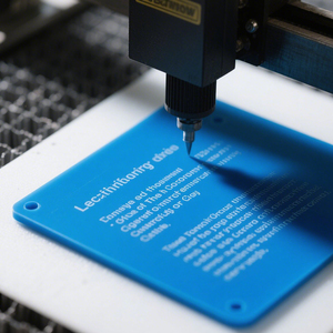 Nhà sản xuất traffolyte tag Nhãn bảng điều khiển giải pháp Cảnh báo cao nhựa ABS thẻ in double-layer Cáp nhiệt ABS khắc nhãn - Product Image 3