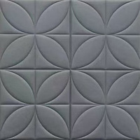 Panel Dinding PVC 3D Modern Hitam dengan Desain Tahan Air Berembos, Pemasangan Mudah untuk Penutup Dinding Kamar Tidur, Ruang Makan, dan Kantor