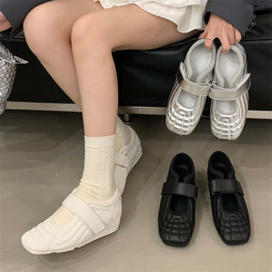 Escarpins confortables argentés à talon carré, chaussures décontractées pour le travail, rehaussantes, pour usage quotidien - Product Image 5