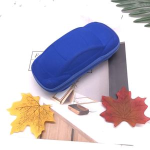 Étui à lunettes de soleil en forme de voiture Xinpeng 165-65-50mm en EVA pour enfants, rangement pour lunettes de garçons et filles, collection Printemps 2023 - Product Image 2