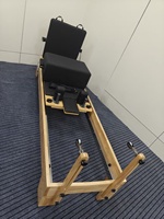 Pilates-Reformer mit Eichenholzkernbett und Pilates-Basisbett MIT KOREA SPRING-Federung, ultrafeinem Leder und EVA-Unterstützung