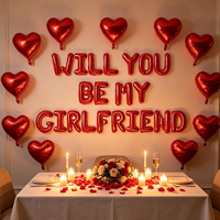 Ballons rouges « Seras-tu ma petite amie ? », pétales de rose artificiels rouges, ballon cœur, ballon alphabet en feuille de mylar pour la Saint-Valentin